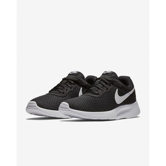 Nike Tanjun Shoes