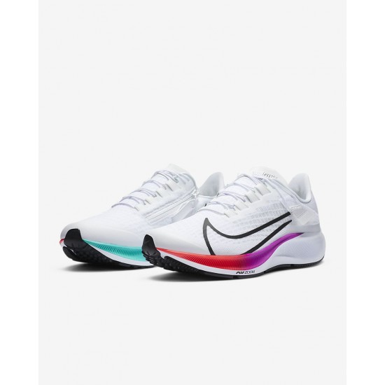 Nike Air Zoom Pegasus 37 FlyEase Shoes