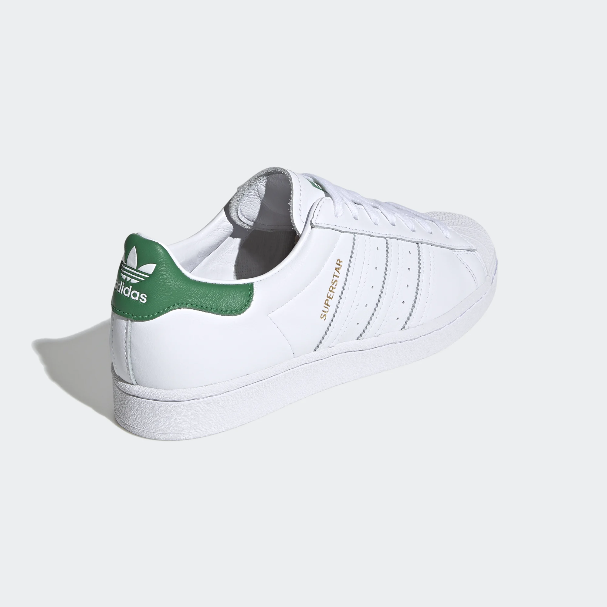 Adidas Superstar